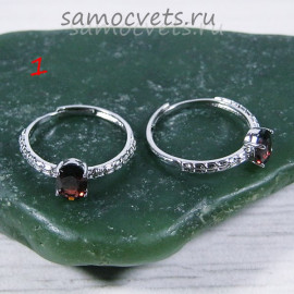 Кольцо с натуральным гранатом 5*7 мм - Скромность
