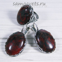 Комплект с красной яшмой кабошон 18*25 мм