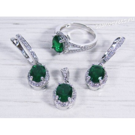 Комплект (серьги + кольцо + подвеска) зелёные кристаллы овал