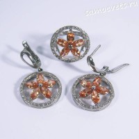Комплект (серьги + кольцо) персиковые кристаллы - цветок в круге