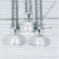 Подвеска на цепочке белая Жемчужина